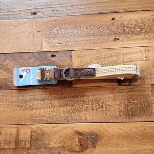 Vibrant Life Premium Dog Collar, tan, size Medium